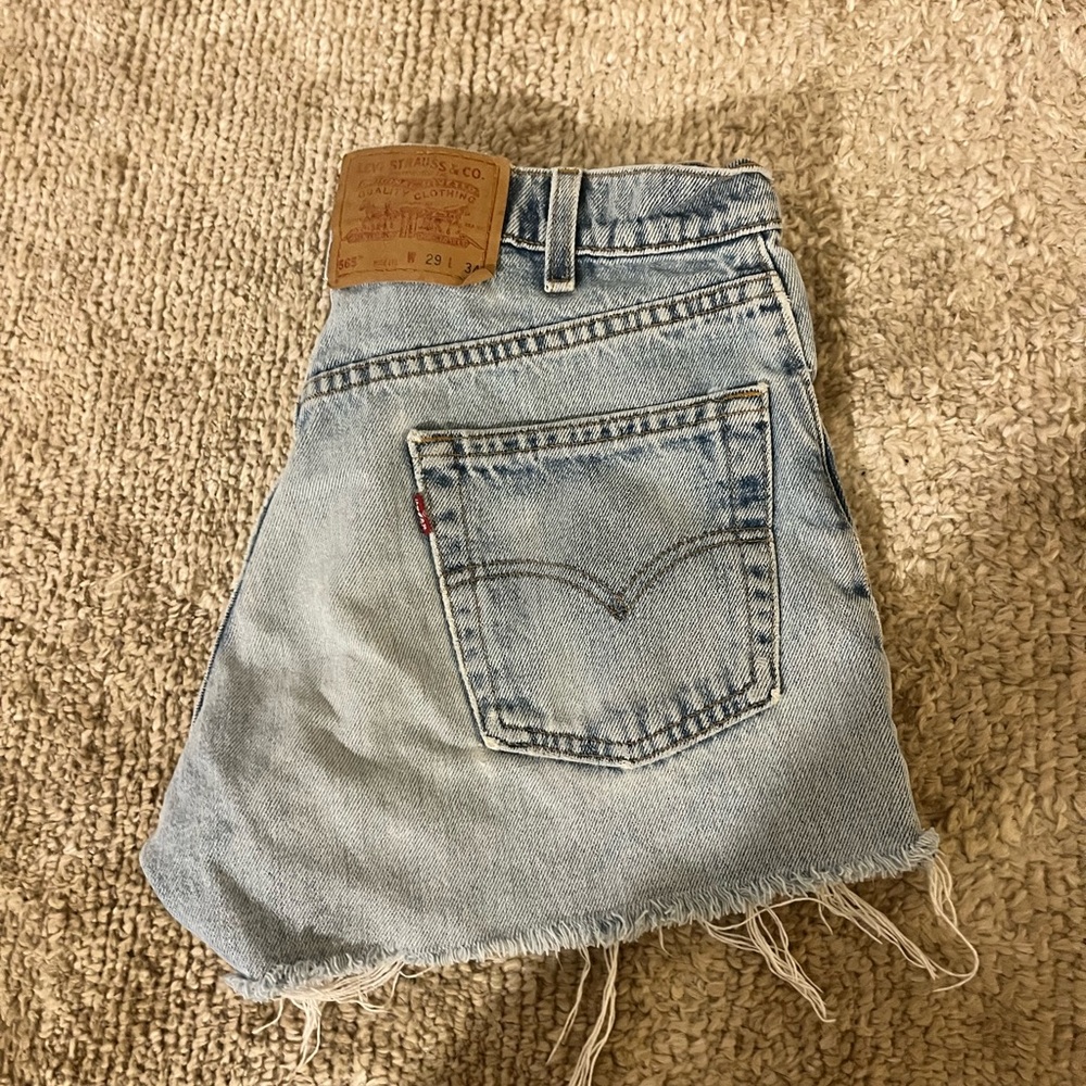 Vintage Levi’s cutoff shorts